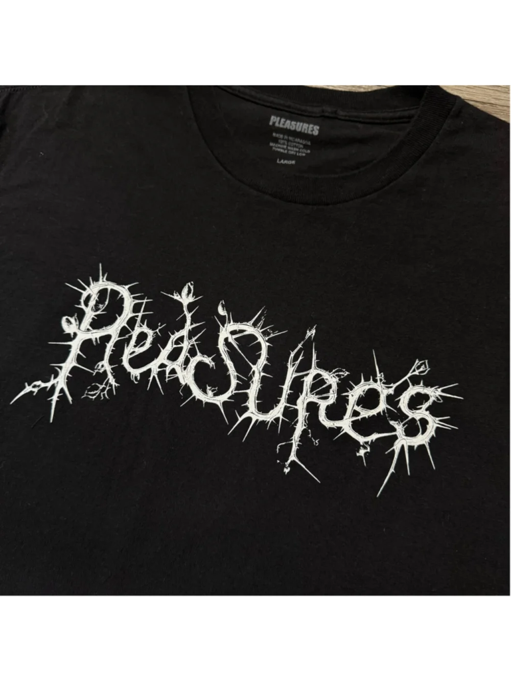 PLEASURES Nature Is a Language You Cant Read Graphic Shirt Size Large